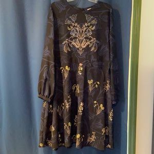 A line billowy sleeve graphic floral mini dress